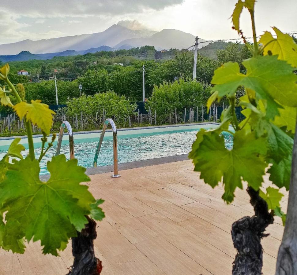 Nake Residenza Artistica Villa SantʼAlfio Kültér fotó