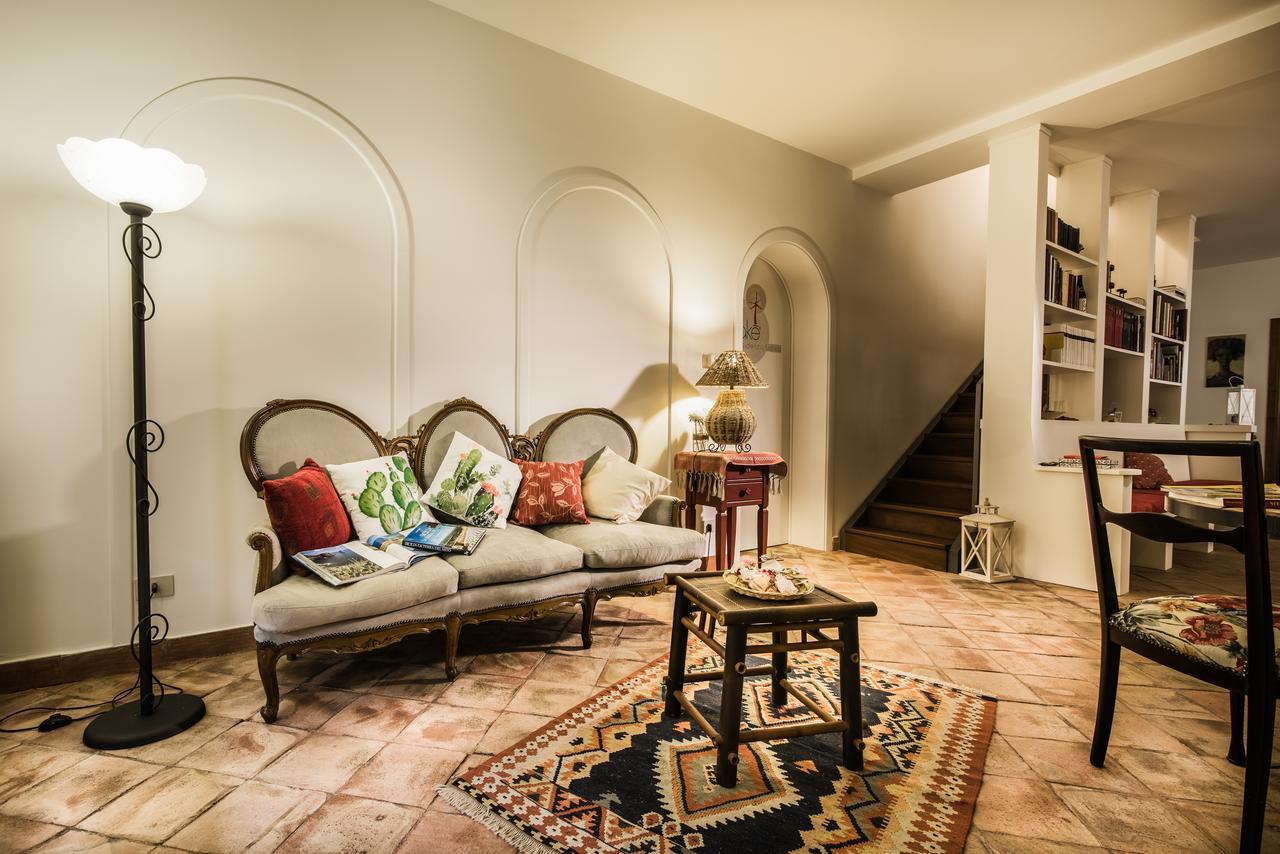 Nake Residenza Artistica Villa SantʼAlfio Kültér fotó